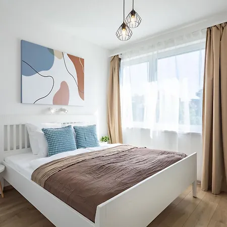 - Balcony - New-build Vibe - Premium דירה *